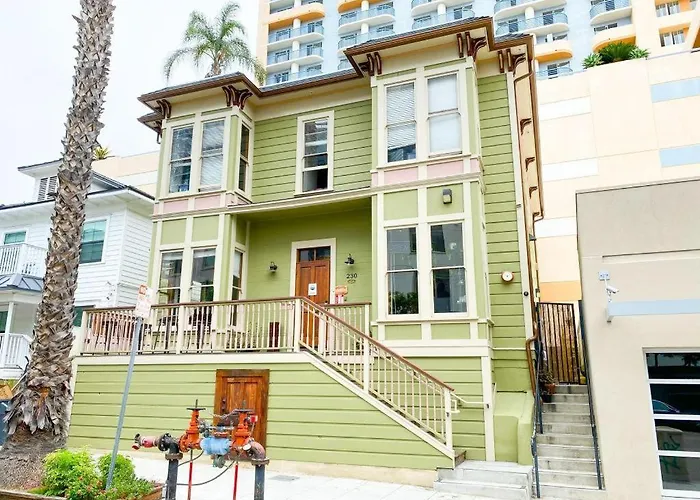 International Travelers House Downtown San Diego - Adults Only